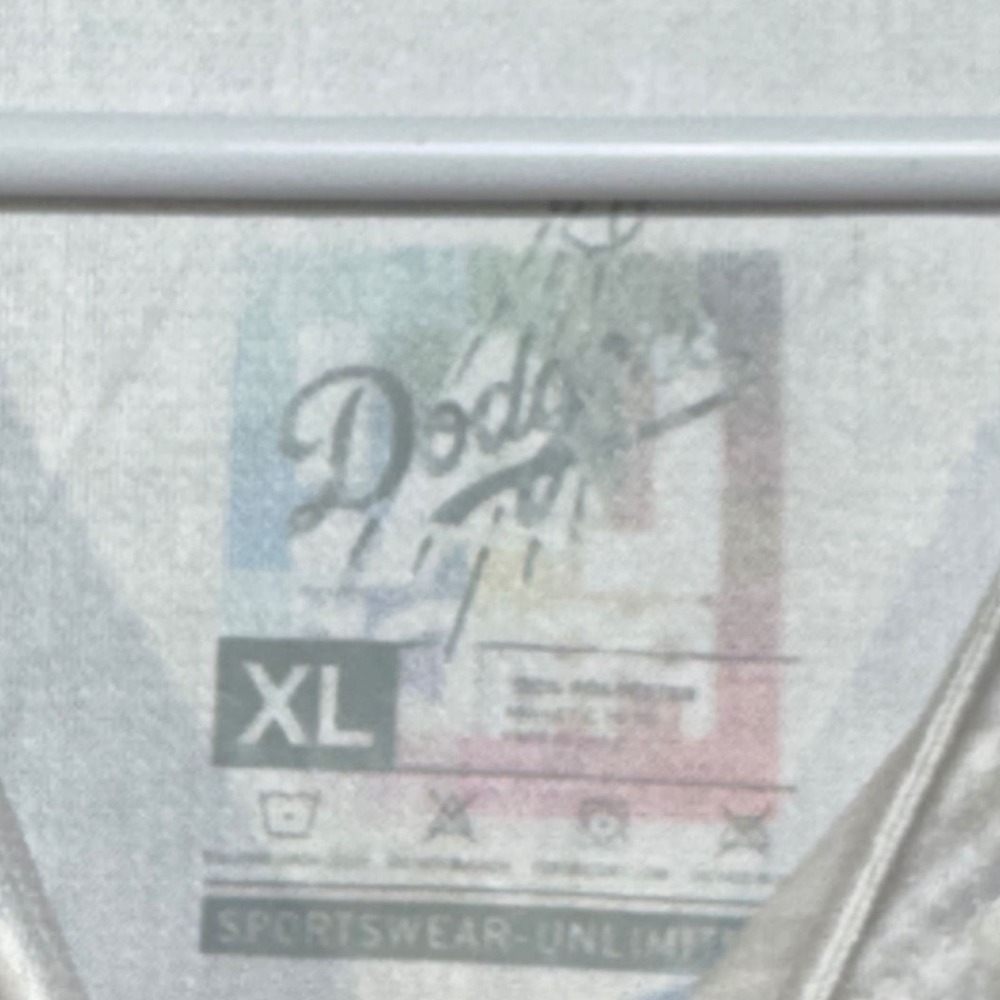 LA Dodgers Pride‎ Night Sleeveless Baseball Jersey XL White Rainbow Button Up - Picture 3 of 3